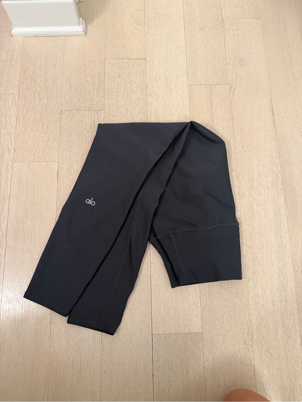 ALO Yoga Black Performance Leggings